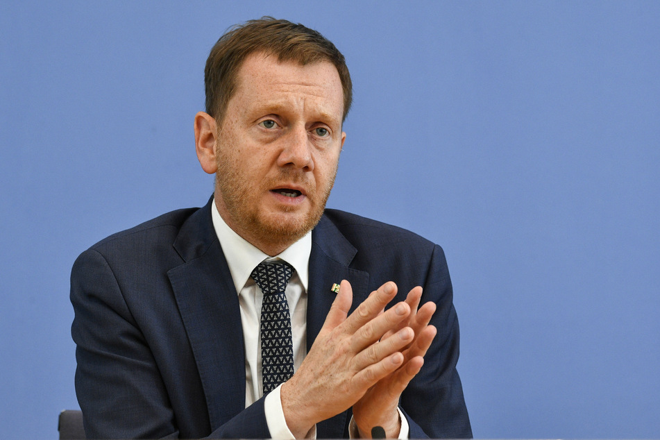 Sachsens Ministerpräsident Michael Kretschmer (45, CDU) steht hinter dem Bahn-Projekt.