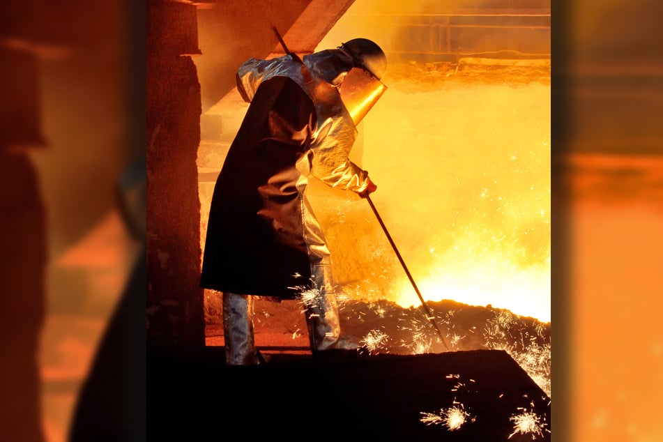 Viele Branchen leiden unter der enormen Steigerung der Energiekosten, so auch Stahlwerker.
