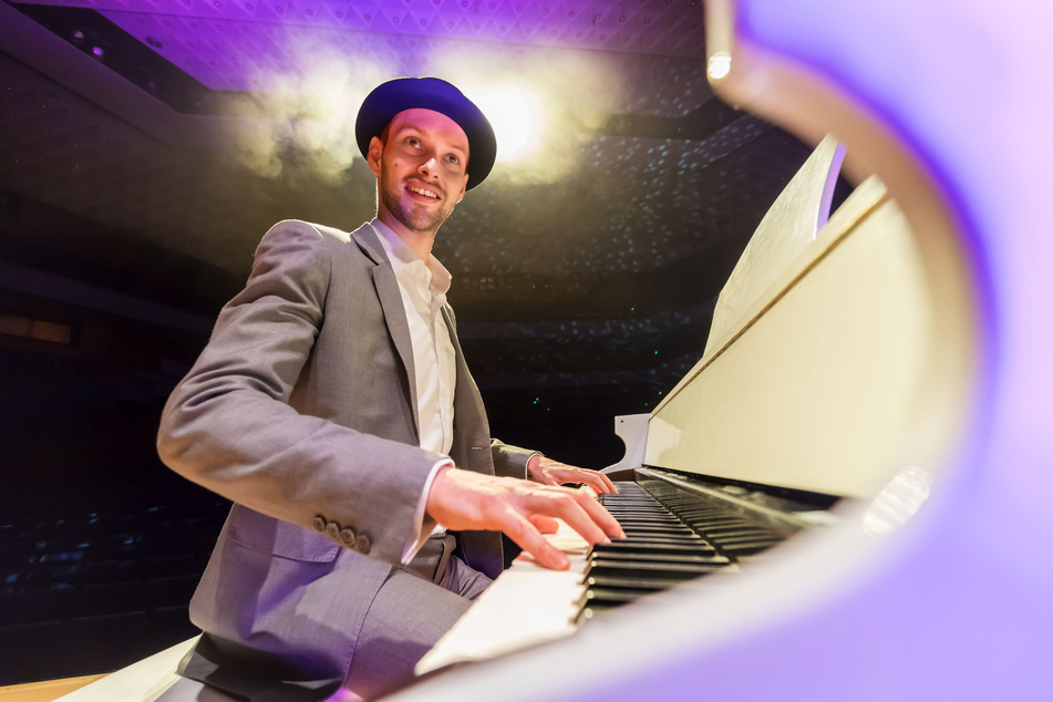 Martin Schmitt (32) freut sich, endlich wieder für Publikum zu singen.