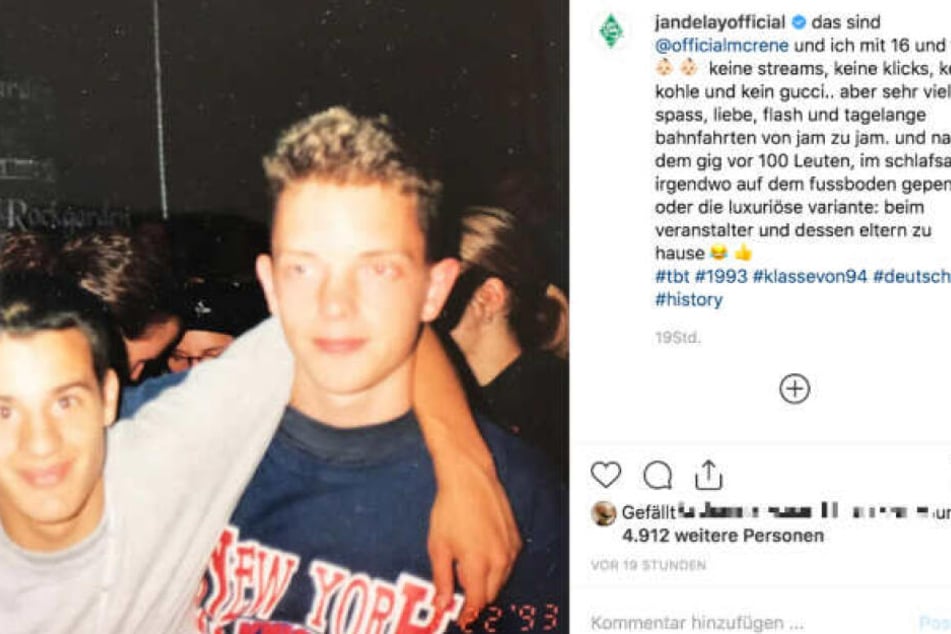 Jan Delay zeigt ein Foto aus dem Jahr 1993, auf dem er mit MC Rene zu sehen ist.