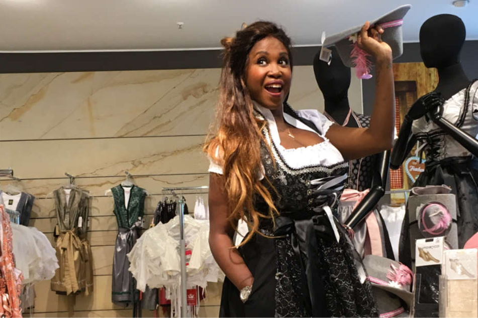 Macht auch in Trachtenmode eine gute Figur: Motsi Mabuse ist Frankfurts Oktoberfest-Botschafterin.