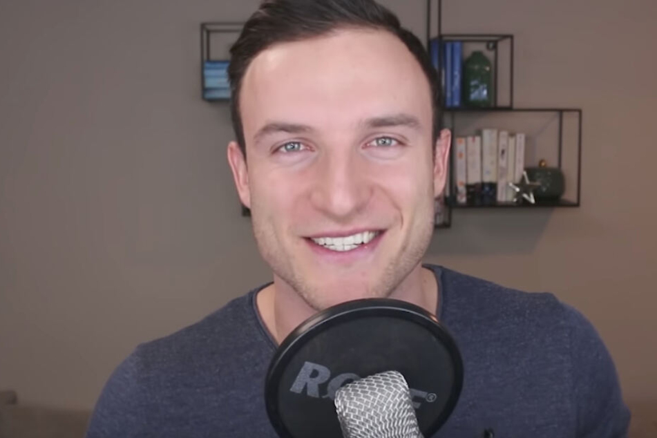Sascha Huber in seinem YouTube-Aufruf. (Screenshot)