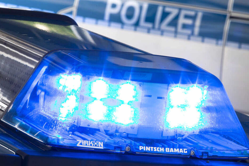 Die Polizei sucht nach Zeugen, die Hinweise zum Tathergang und/oder den Tätern geben können. (Symbolbild)