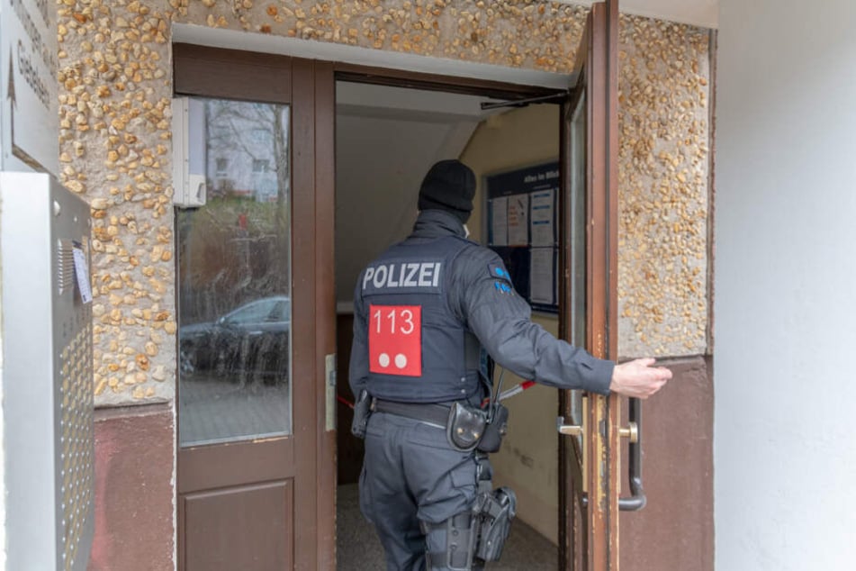 Im Keller diesen Hauses wurde die Leiche der Frau gefunden.