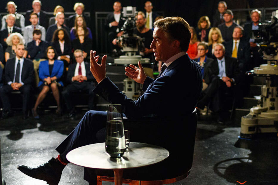 Lionel Macomb (Steve Coogan) steht gerne im Rampenlicht und sorgt mit seinen heftigen Aussagen für Aufsehen.