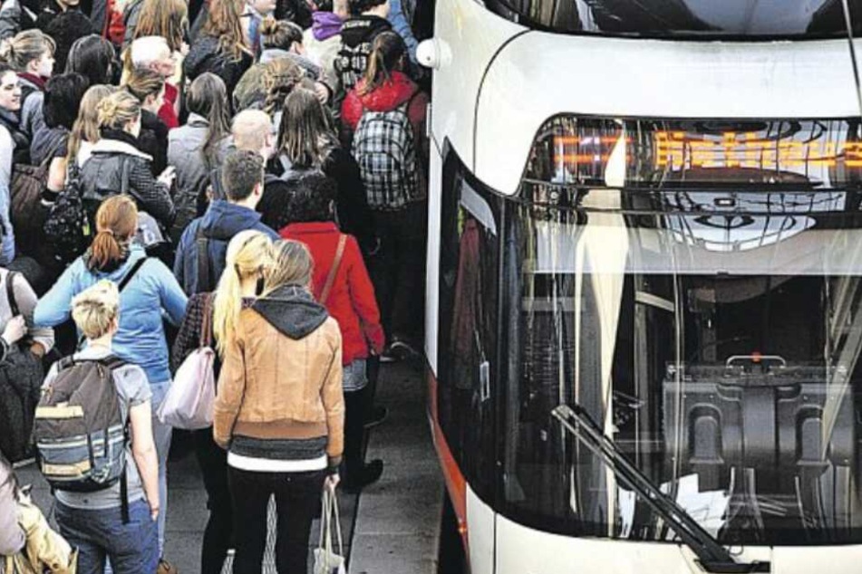 Für zahlreiche moBiel-Kunden wird Stadtbahnfahren teurer.