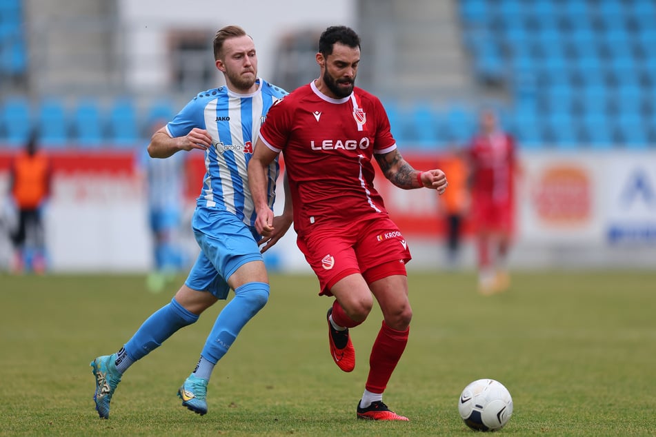 Joshua Putze (30, r.) debütierte einst für Cottbus in der 2. Bundesliga, köpfte Energie später in die 3. Liga zurück.