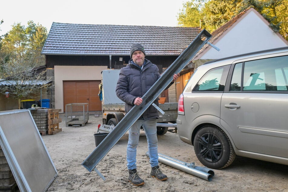 Sven Hofmann (47) rettet, was zu retten ist.