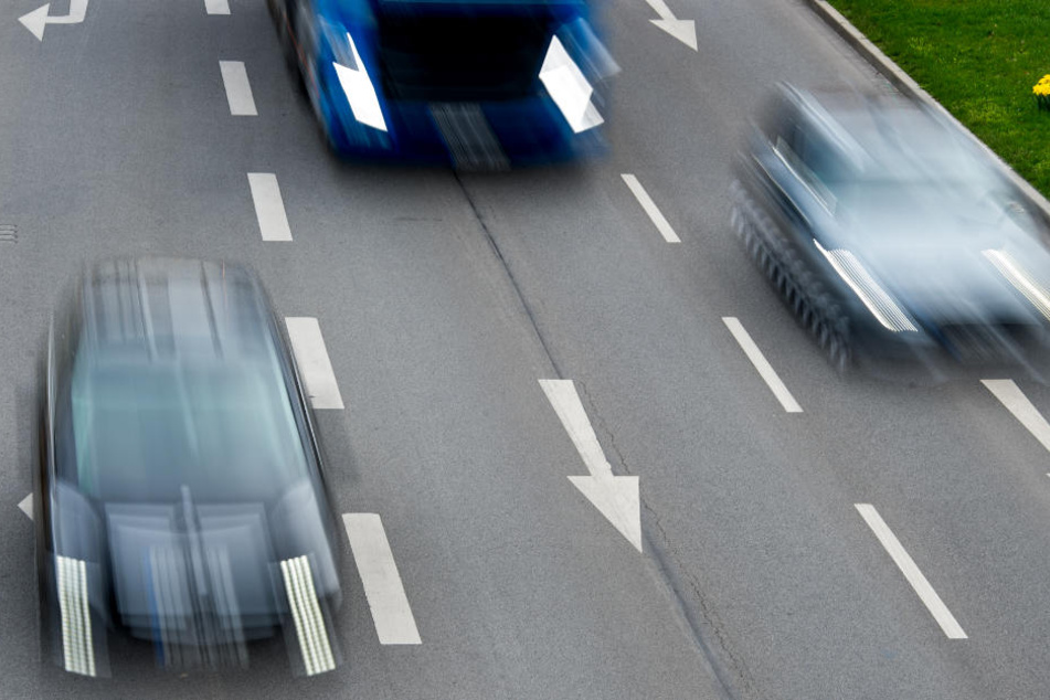Fast jedes vierte Fahrzeug war zu schnell auf der Messe-Allee unterwegs. (Symbolbild)