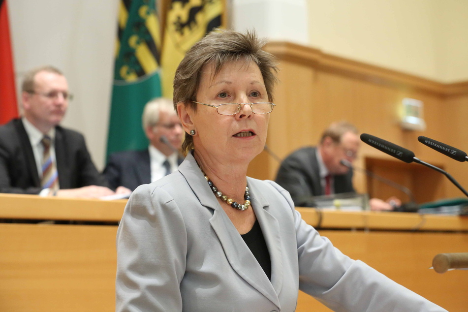 Helma Orosz (69) war Oberbürgermeisterin von Weißwasser, bevor sie sächsische Sozialministerin und anschließend Oberbürgermeisterin von Dresden wurde. 2015 schied sie aus dem Amt.