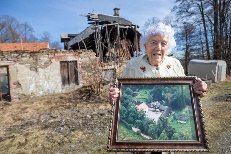 Die Riesenburg: Hier hat Dorothea Jahn (91) mit ihrem Mann 57 Jahre gelebt und gearbeitet.