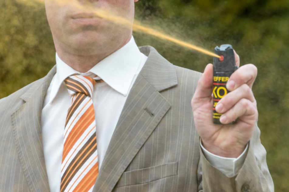 Mit Tierabwehrspray wurde das Mädchen vermutlich besprüht. (Symbolbild)