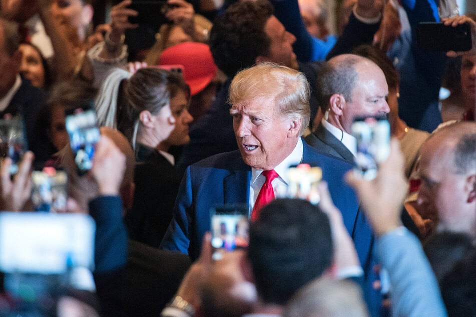 Donald Trump seemed low energy while delivering his speech in Florida, but the crowd of his supporters still ate it up.