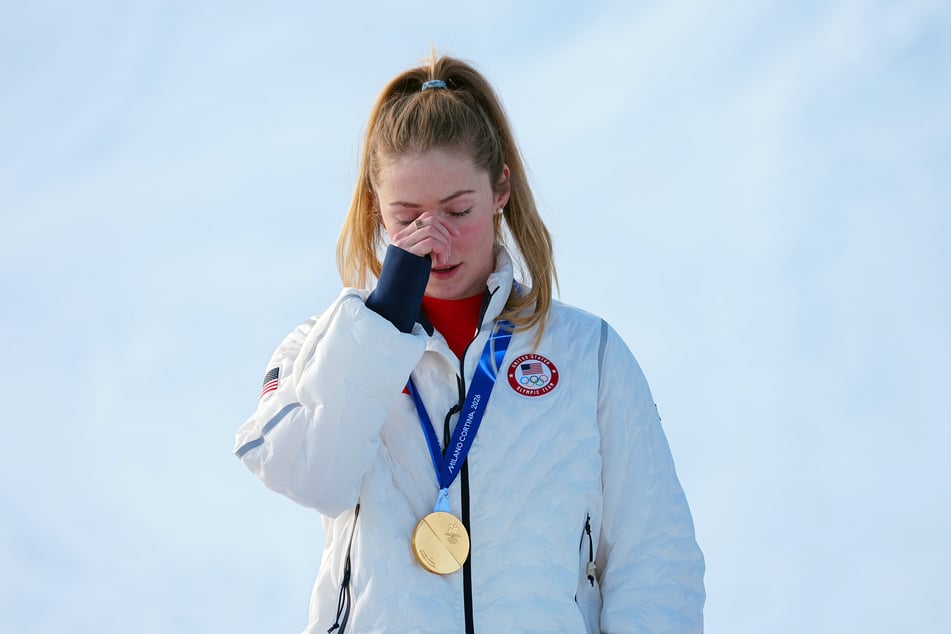 Mikaela Shiffrin (31) gewann im Februar ihre dritte olympische Goldmedaille. Doch ihr Winter wurde von einer schlimmen Diagnose ihrer Mutter überschattet.