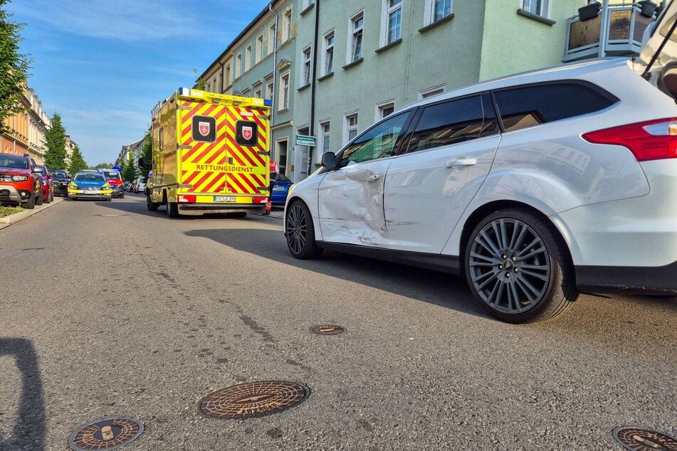 Mehrere Personen wurden beim dem Unfall verletzt.