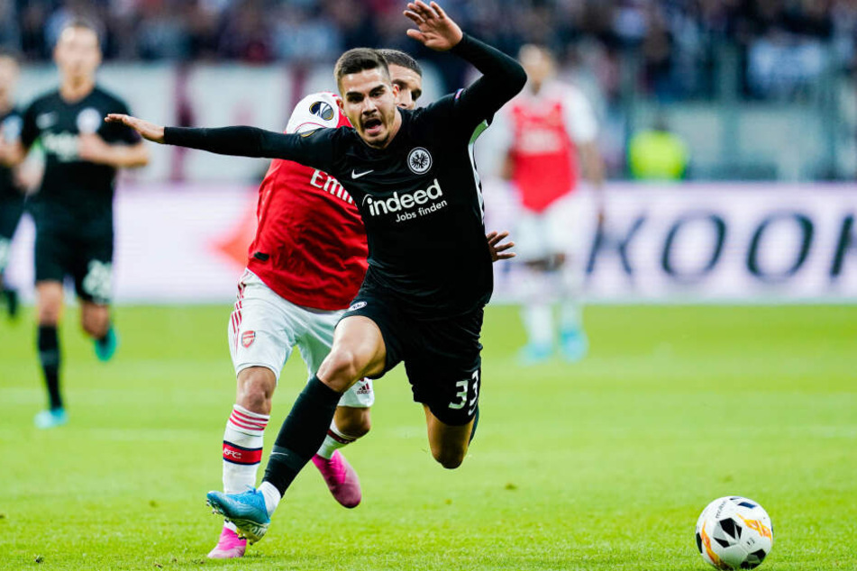 Auch der gut aufgelegte André Silva konnte die Eintracht nicht vor der Niederlage bewahren.