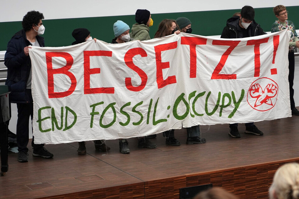 Leipzig: Leipziger Hörsaal weiterhin von Aktivisten besetzt: Bisher keine Einigung erzielt