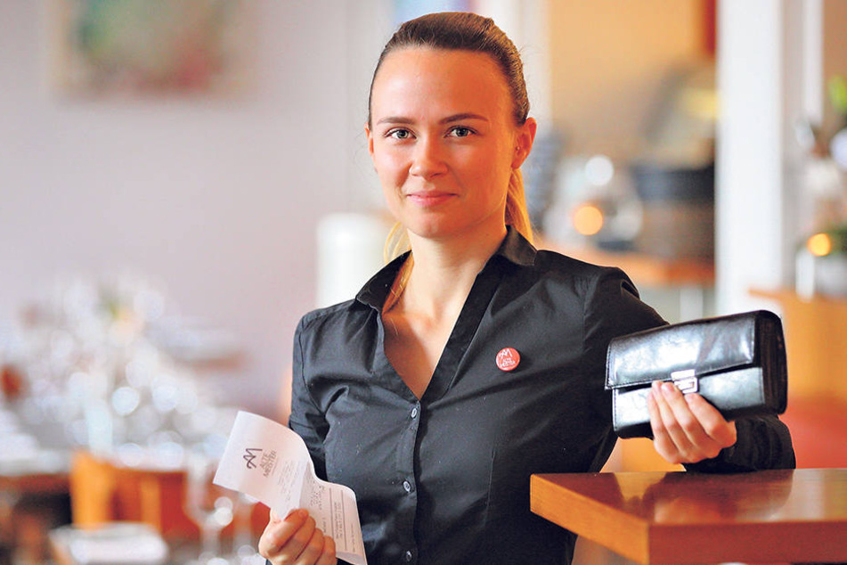 Maria Grundmann (27), „Alte Meister“.