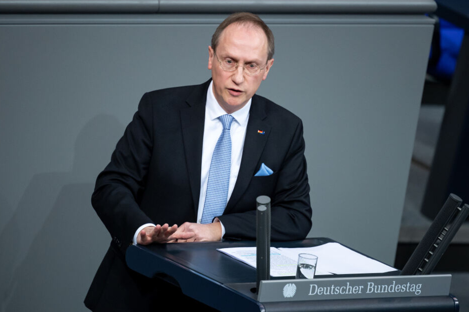 CDU-Politiker Klaus-Dieter Gröhler erklärte im ZDF, welche Fragen noch immer offen sind.