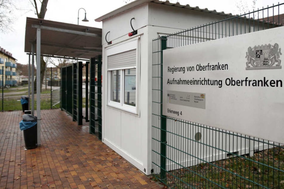 Ein Junge wurde auf dem Gelände des Anker-Zentrums von einem Lkw erfasst.