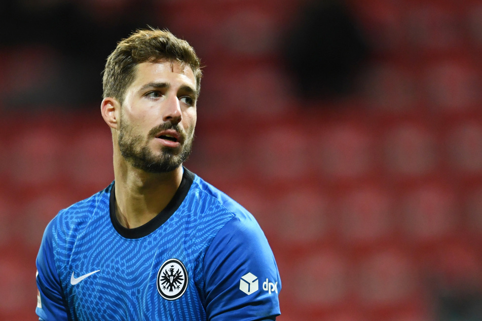 Eintracht-Torhüter Kevin Trapp (30) leistete sich vor dem zwischenzeitlichen 0:1 gegen Union Berlin einen kapitalen Patzer.