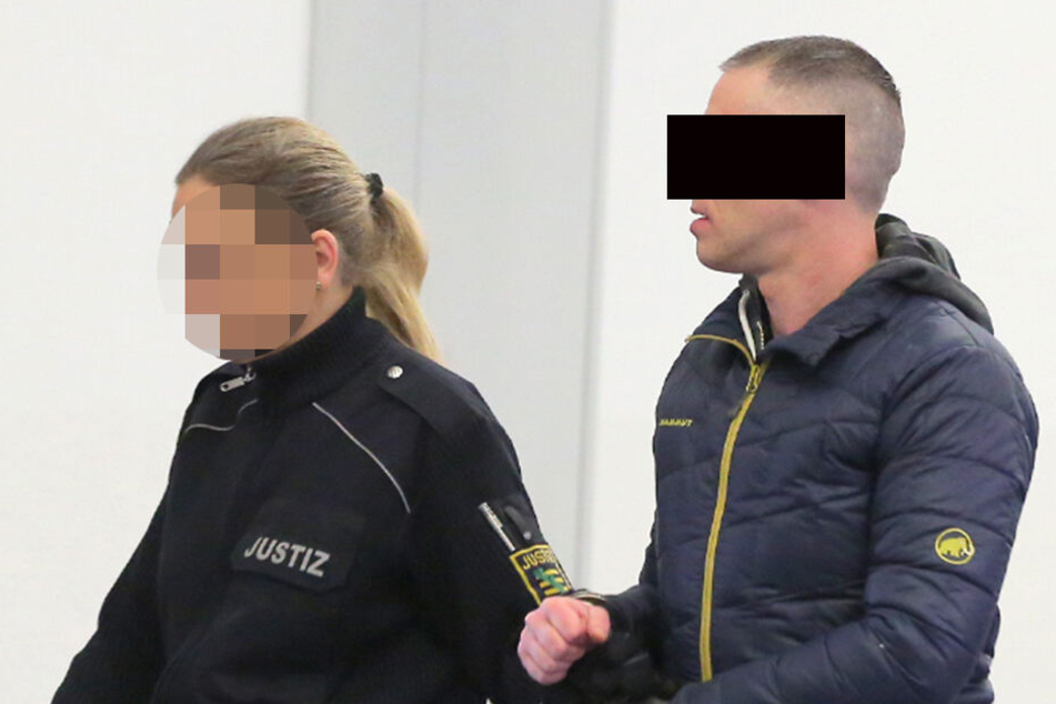 Daniel B. (40) muss neun Monate länger im Knast bleiben.