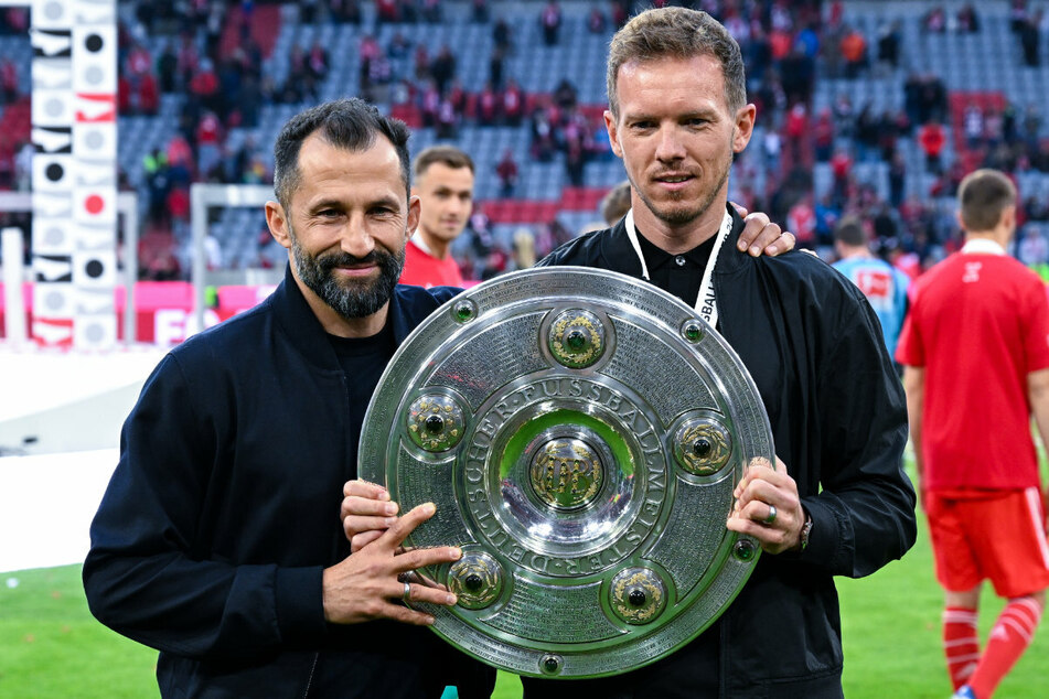 Hasan Salihamidzic (45) und Coach Julian Nagelsmann (34) durften in der ersten Saison des Trainers beim FC Bayern München die Meisterschaft feiern.