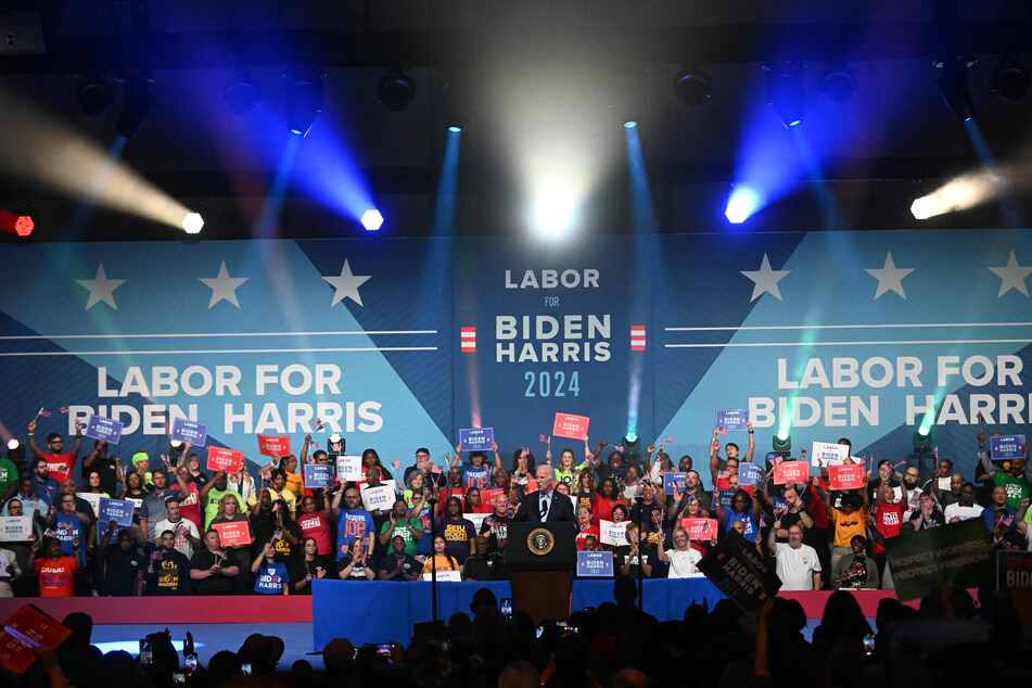 Hundreds of union members and workers showed up to support President Joe Biden during his very first 2024 campaign rally.