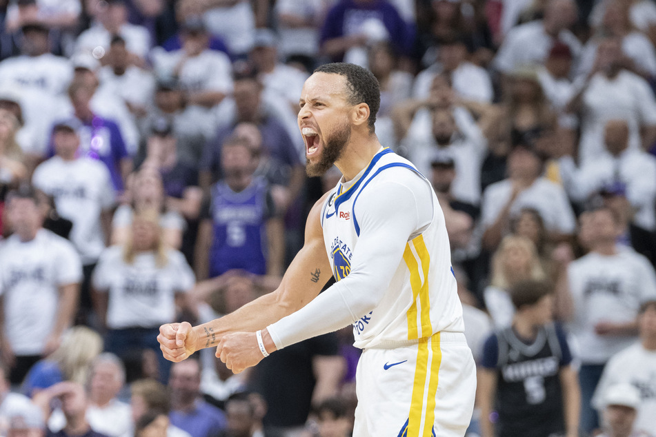 Steph Curry makes NBA history as Warriors torch Kings to advance!