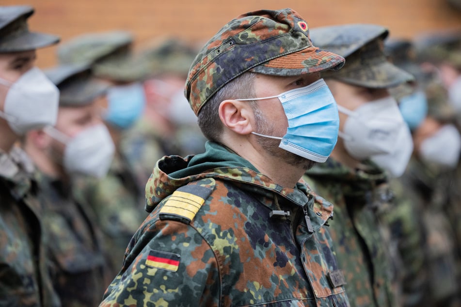 Ab nächster Woche sollen bis zu 12.000 Bundeswehrsoldaten in ganz Deutschland beim Kampf gegen die Corona-Pandemie helfen.