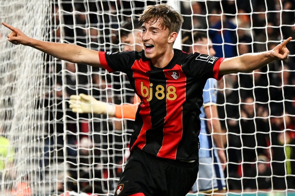 Dean Huijsen (19) überzeugt beim AFC Bournemouth auf ganzer Linie. Geht es im kommenden Sommer zum FC Bayern München?