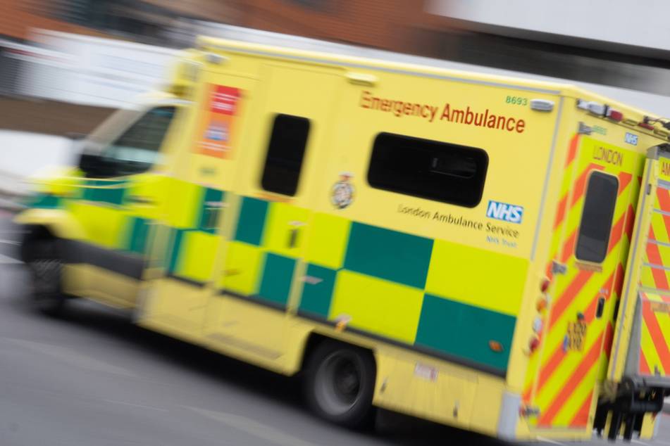 Auch um Großbritannien macht das Coronavirus keinen Bogen. Die Krankenhäuser hatten gut zu tun. Nun wird Freiwilligen das Virus gezielt zugeführt.