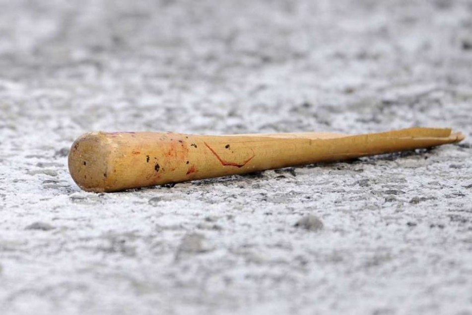 Nach der Tat soll der Mann zu Beamten gesagt haben: "Jetzt hab' ich sie endlich erschlagen. Ich kann nicht mehr." (Symbolbild)
