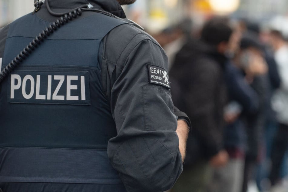 Schlag gegen Drogenhändler: Razzia mit über 300 Polizisten