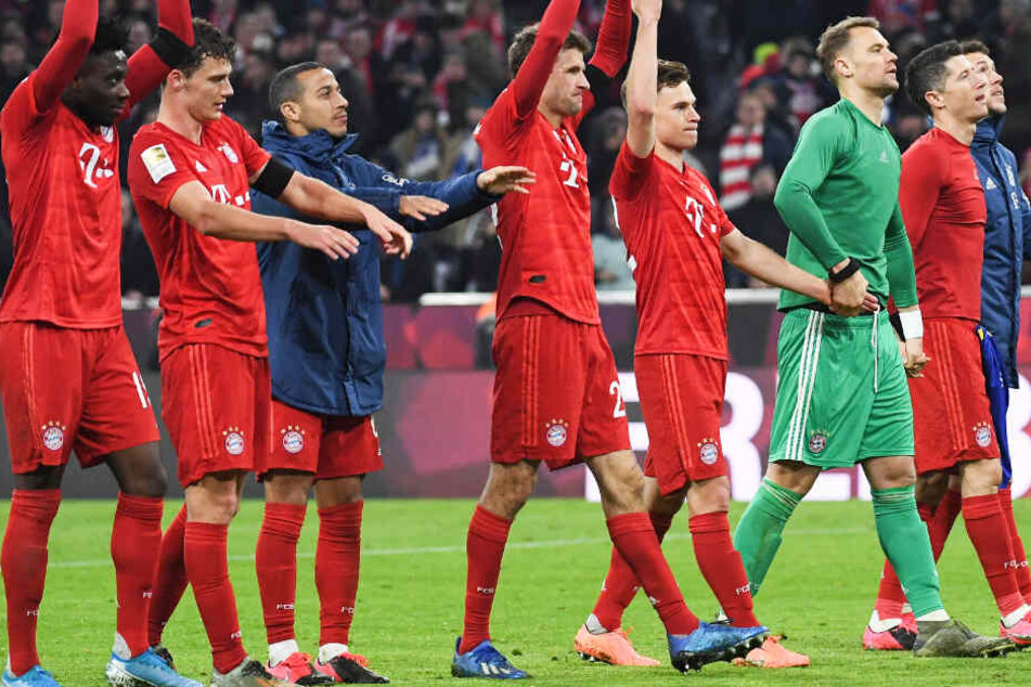 Der FC Bayern München hat den FC Schalke 04 aus der Allianz Arena geschossen.
