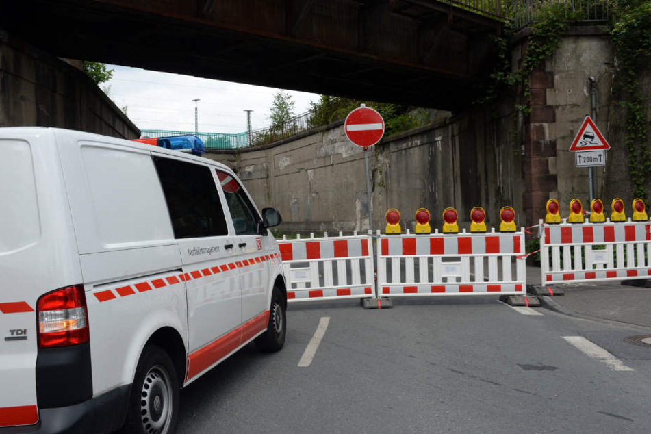 Die Brücke wurde gesperrt.