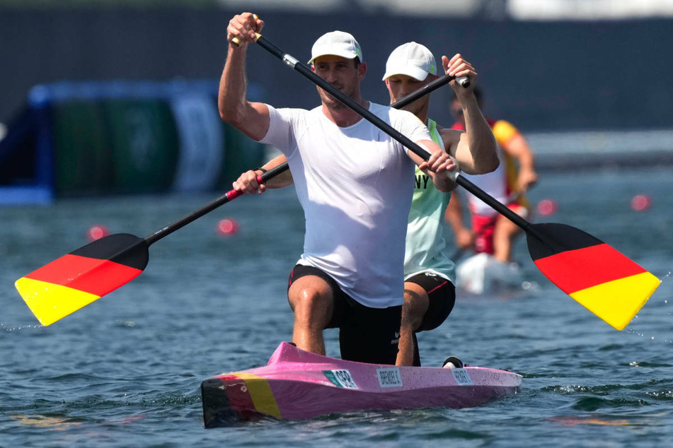 Sebastian Brendel (vorn) und Bootspartner Tim Hecker (23) beim Training in Tokio. Im Canadier-Zweier wollen die Kanuten um die Goldmedaille kämpfen.