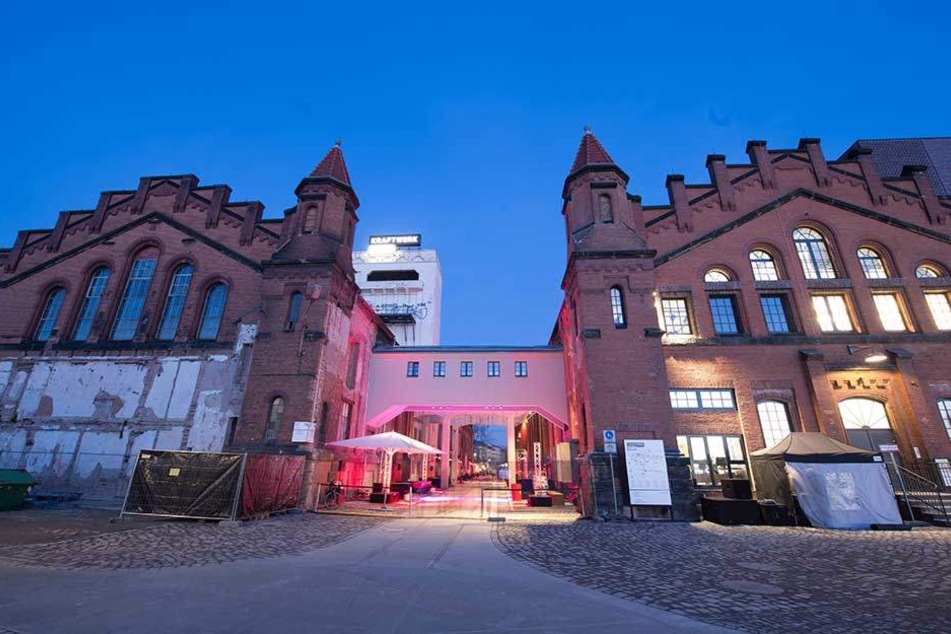 In einem Club im Kraftwerk Mitte wurden sechs Frauen sexuell belästigt
