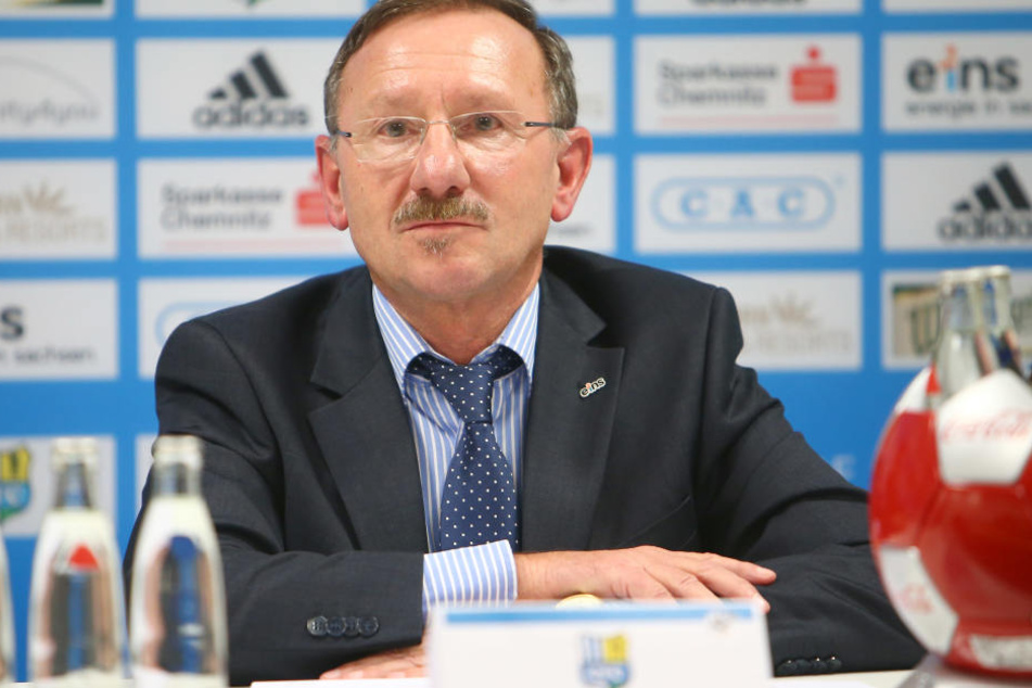 Anfang März wurde Herbert Marquard als neues Mitglied im dreiköpfigen CFC-Vorstand vorgestellt. Nach zwei Monaten ist der 62-Jährige schon wieder weg!