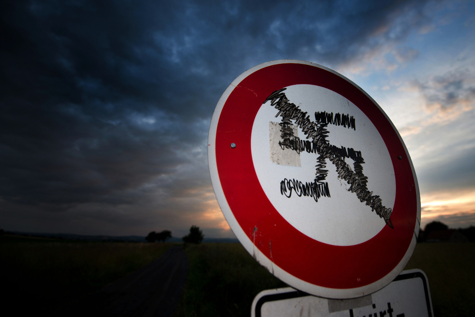 Die Corona-Demos in Thüringen werden immer wieder von Rechtsextremen genutzt, um ihre Ideologien zu verbreiten. (Symbolfoto)