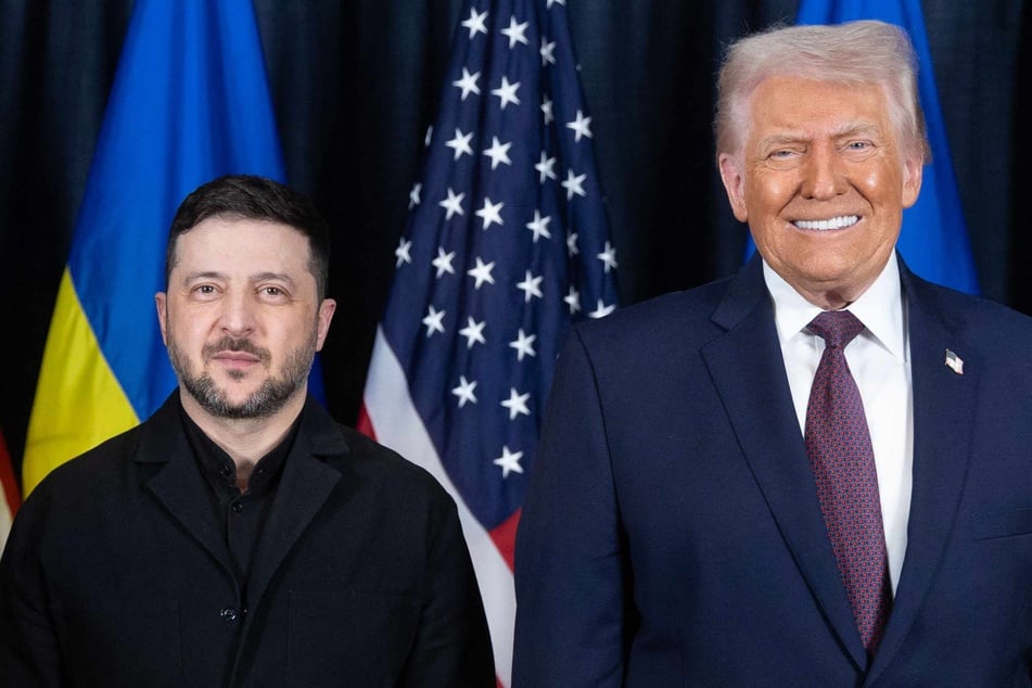 Zelensky blasts EU, says US "security guarantees" are ready after Trump meeting in Davos