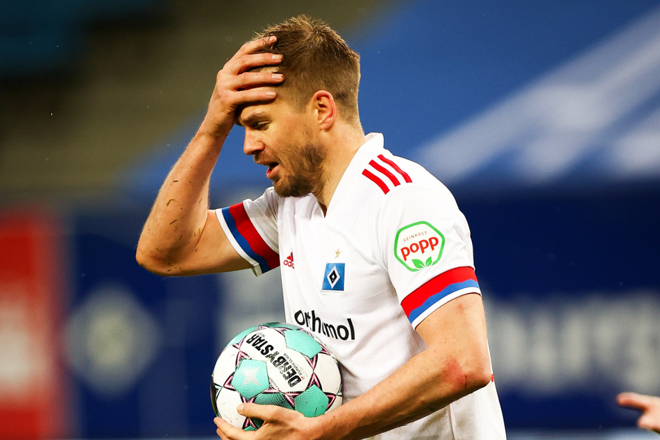 Eigentlich eine Tor-Garantie für den HSV: Simon Terodde (33). Doch gegen Darmstadt gelang ihm so gut wie nichts.