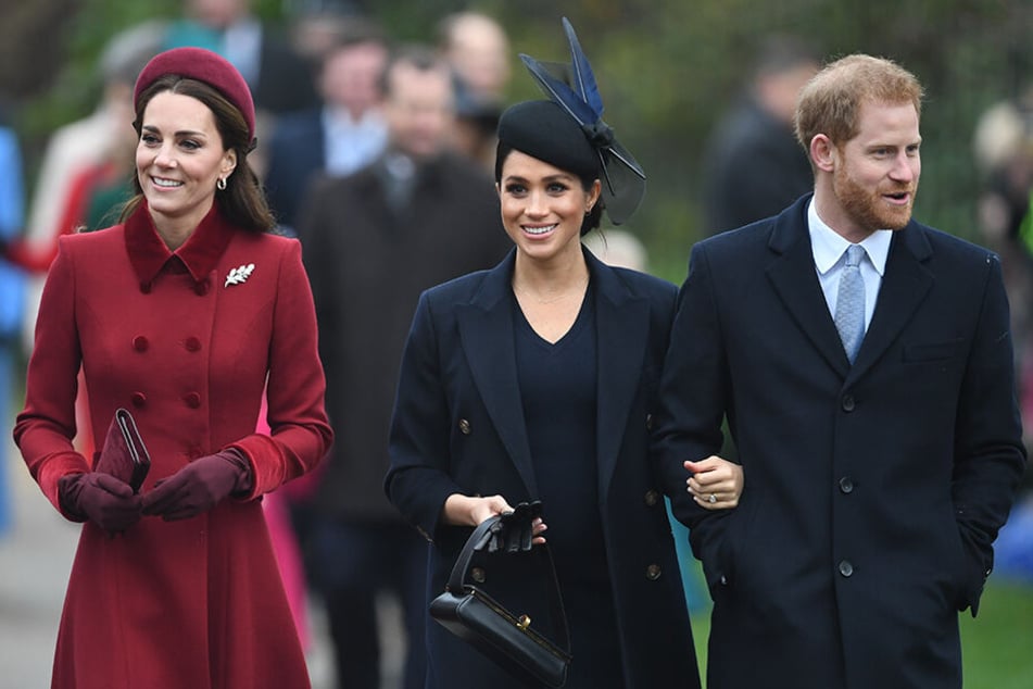 In der Öffentlichkeit mimen Meghan und Kate die heile Familie.