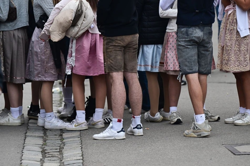 Im vergangenen Jahr sollen 4,2 Millionen Menschen auf dem Wasen unterwegs gewesen sein.
