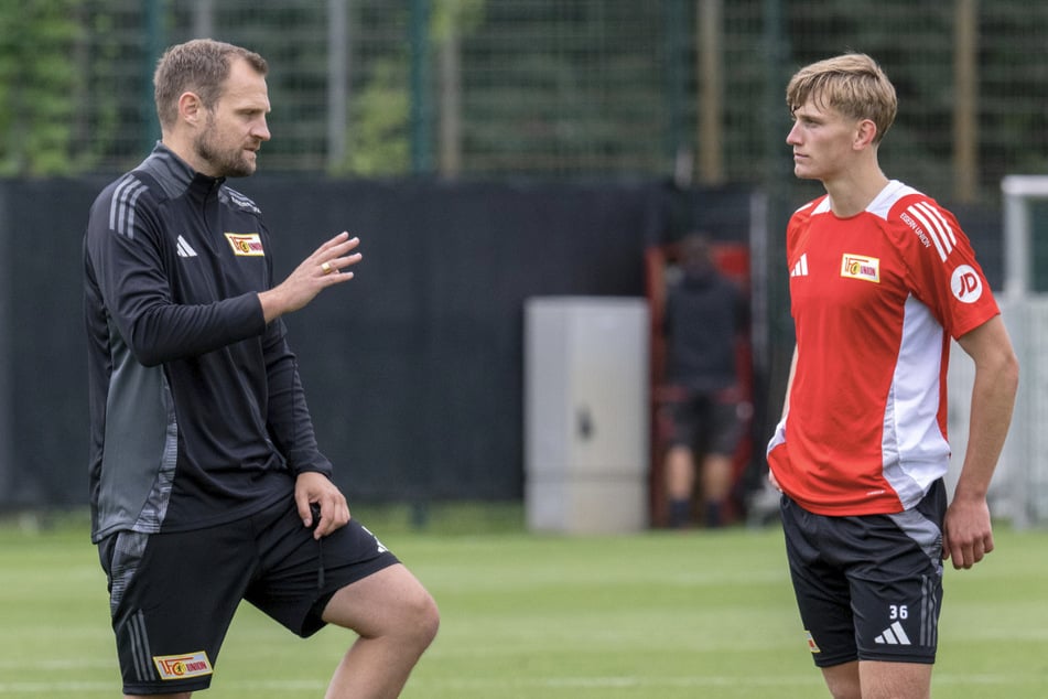 Aljoscha Kemlein (20, r.) kommt bei Union Berlin unter Trainer Bo Svensson (45) noch nicht richtig zum Zuge.