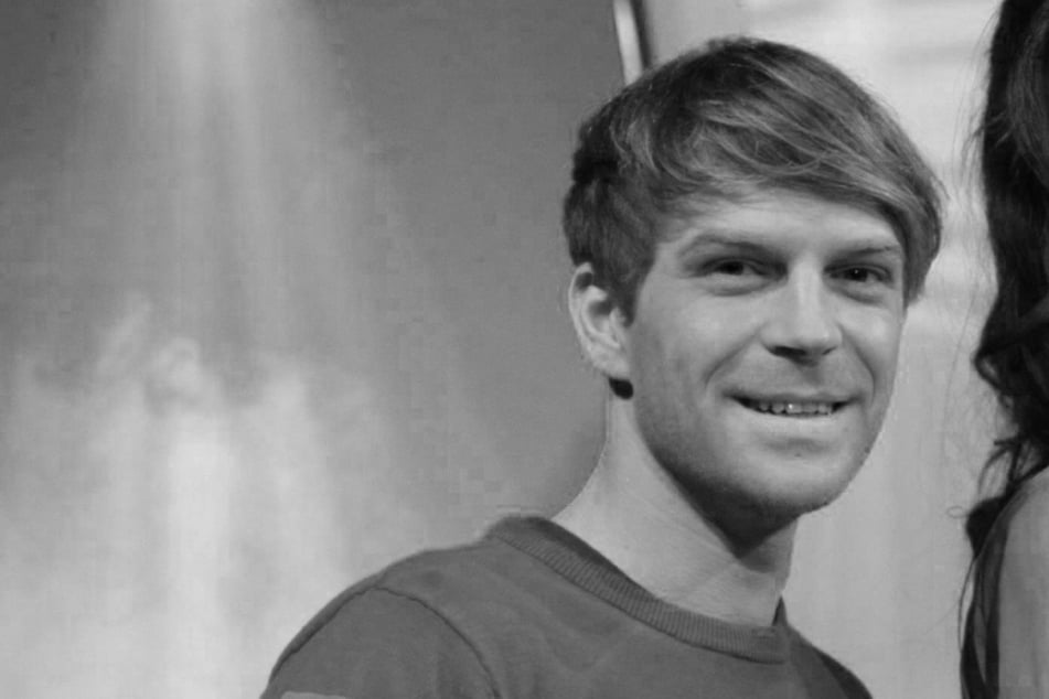 Er wurde nur 44 Jahre alt: Beliebter TV-Moderator gestorben