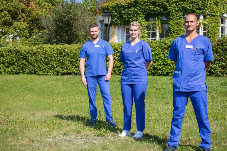 Krankenpfleger Johannes Lau, Sandra Klare und Stefan Lehmann (v. l. n. r.) freuen sich auf Unterstützung.