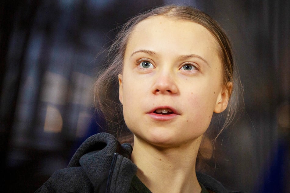 Greta Thunberg (18), schwedische Klimaaktivistin, spricht zu Journalisten.