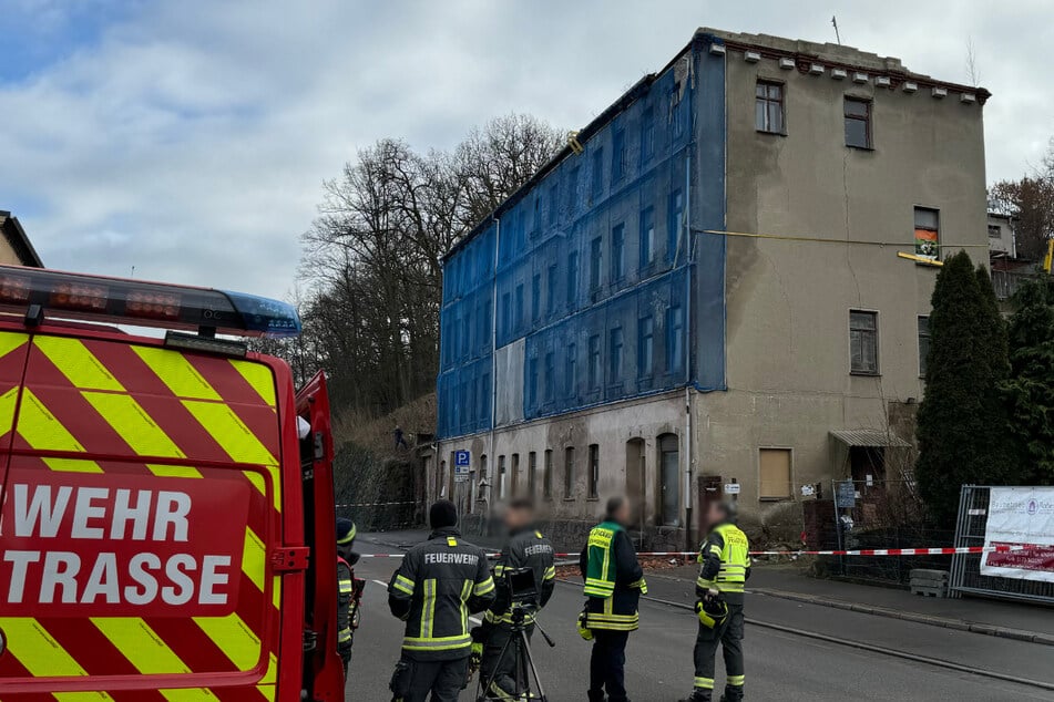 Die Kirchberger Straße musste bis auf Weiteres voll gesperrt werden.