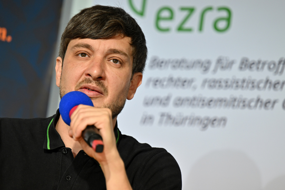 Franz Zobel, der Projektkoordinator von ezra, berichtet von Übergriffen, bei denen sich die Täter nicht von den Videoüberwachungssystemen hätten abschrecken lassen. (Archivbild)